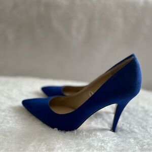 women shoes, size 8.5, heel 10, blue color.